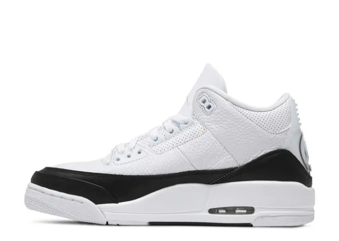 J0RDAN 3 'black line'
